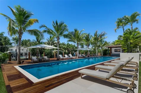 1420 W 23rd Street Miami Beach FL 33140