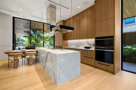 1420 W 23rd Street Miami Beach FL 33140