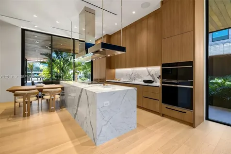 1420 W 23rd Street Miami Beach FL 33140