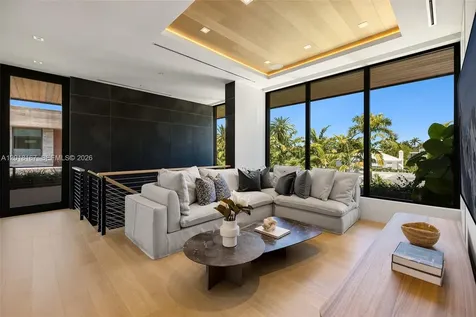 1420 W 23rd Street Miami Beach FL 33140