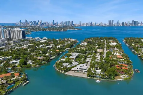1420 W 23rd Street Miami Beach FL 33140