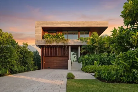 1420 W 23rd Street Miami Beach FL 33140