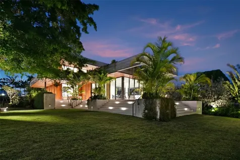 1420 W 23rd Street Miami Beach FL 33140