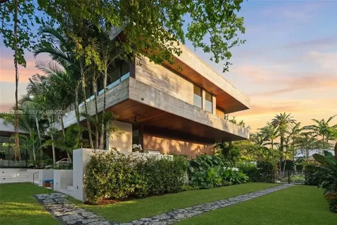 1420 W 23rd Street Miami Beach FL 33140