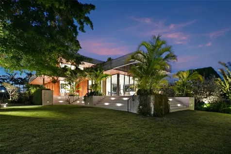 1420 W 23rd Street Miami Beach FL 33140
