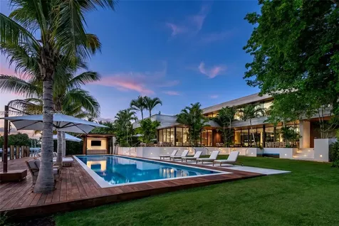 1420 W 23rd Street Miami Beach FL 33140