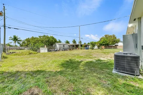 11490 Pinkston Drive Miami FL 33176