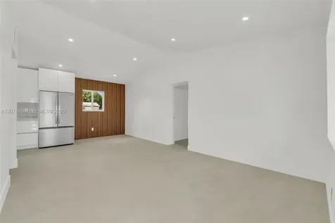 11490 Pinkston Drive Miami FL 33176