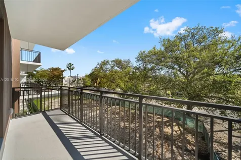 2479 NE 192nd Street Miami FL 33180