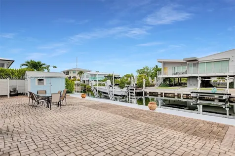 29565 Flying Cloud Avenue Big Pine FL 33043