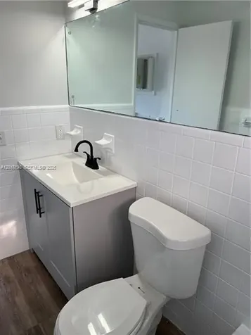 5741 NE 18th Avenue Fort Lauderdale FL 33334