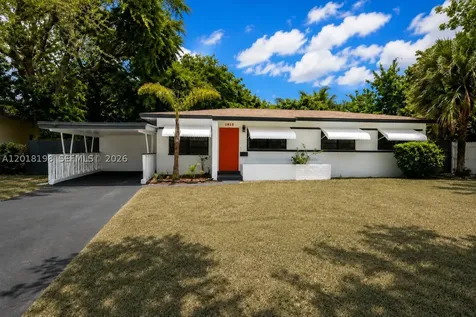 1815 NE 154 Street North Miami Beach FL 33162