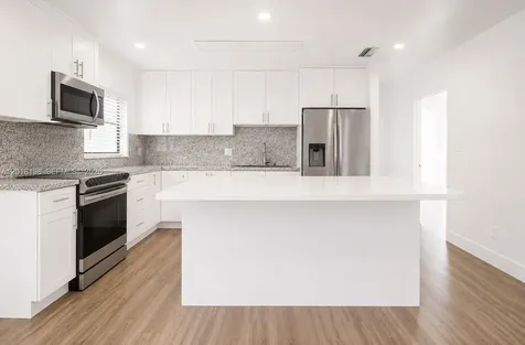 1815 NE 154 Street North Miami Beach FL 33162