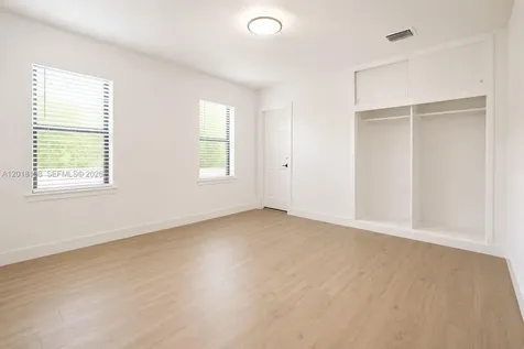 1815 NE 154 Street North Miami Beach FL 33162