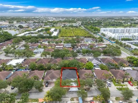211 SW 15th Terrace Homestead FL 33030