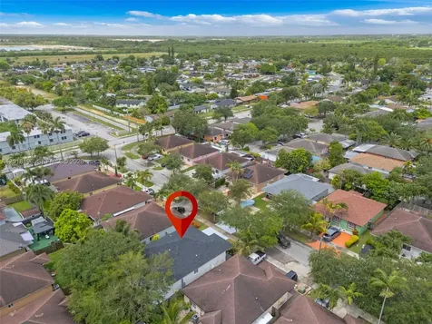 211 SW 15th Terrace Homestead FL 33030