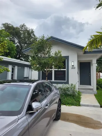 1809 NW 8th Place Fort Lauderdale FL 33311
