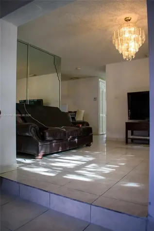 5349 W 14th Lane Hialeah FL 33012