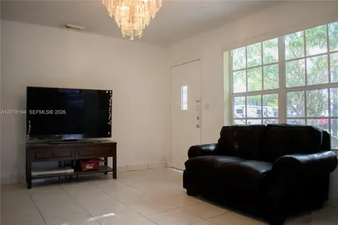 5349 W 14th Lane Hialeah FL 33012