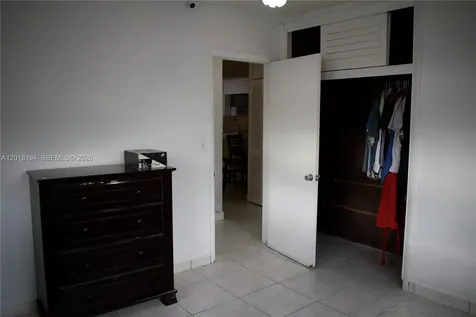 5349 W 14th Lane Hialeah FL 33012
