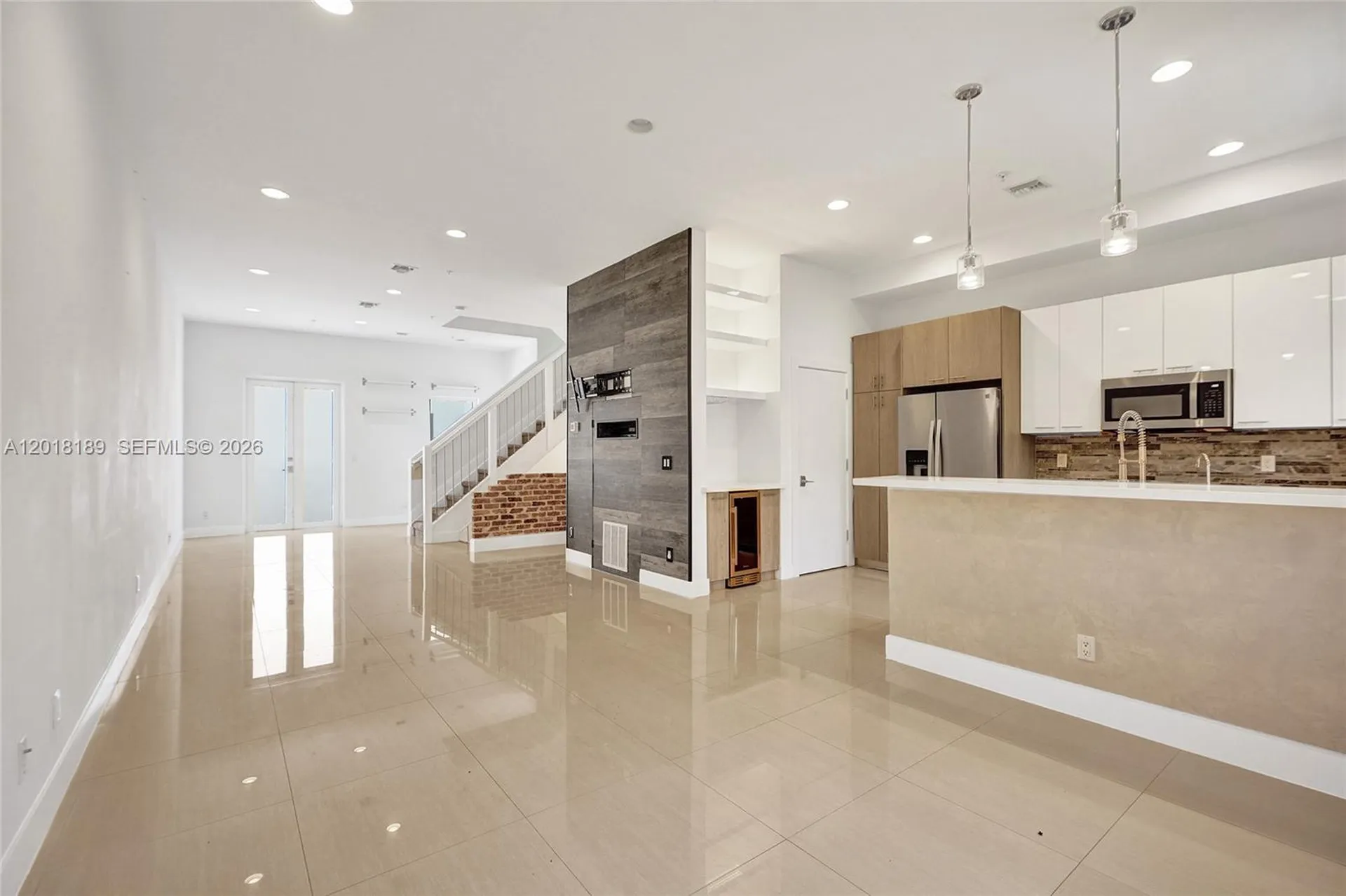 820 NE 7th Street Fort Lauderdale FL 33304