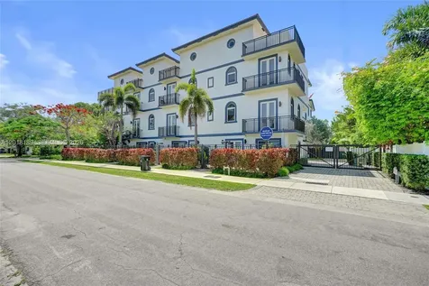 820 NE 7th Street Fort Lauderdale FL 33304