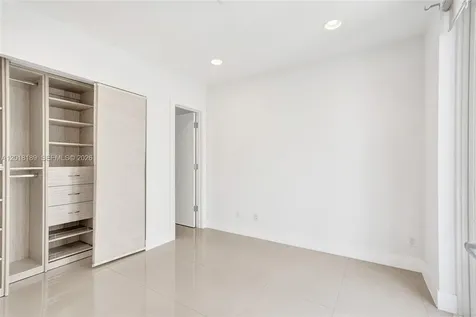 820 NE 7th Street Fort Lauderdale FL 33304