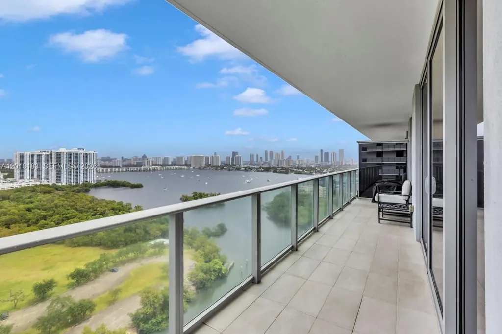 16385 Biscayne Boulevard North Miami Beach FL 33160