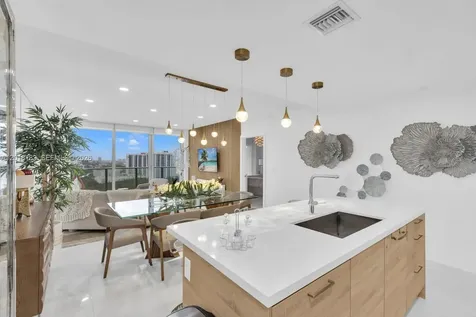 16385 Biscayne Boulevard North Miami Beach FL 33160