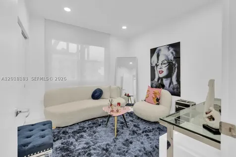 16385 Biscayne Boulevard North Miami Beach FL 33160