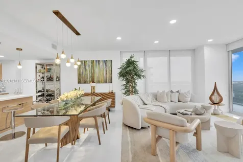 16385 Biscayne Boulevard North Miami Beach FL 33160