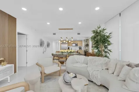 16385 Biscayne Boulevard North Miami Beach FL 33160