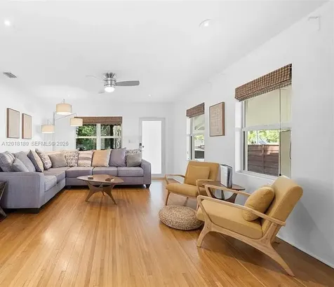 1617 NE 3rd Court Fort Lauderdale FL 33301