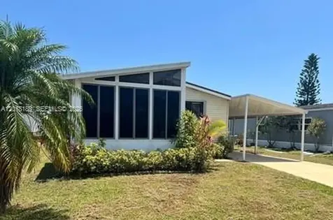 8208 W Bitterbush Lane Port St. Lucie FL 34952