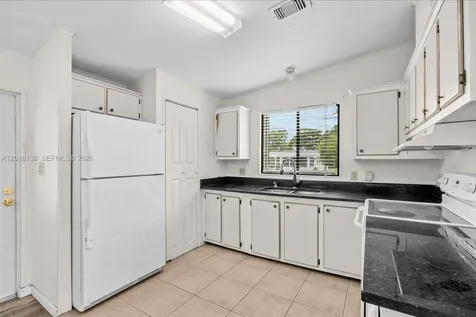 8208 W Bitterbush Lane Port St. Lucie FL 34952
