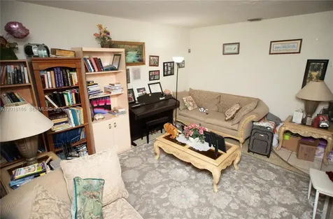 1100 NE 160th Terrace North Miami Beach FL 33162