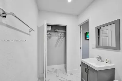 1324 NE 151st Street North Miami Beach FL 33162