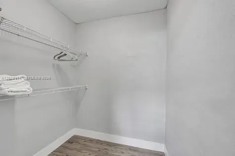1324 NE 151st Street North Miami Beach FL 33162