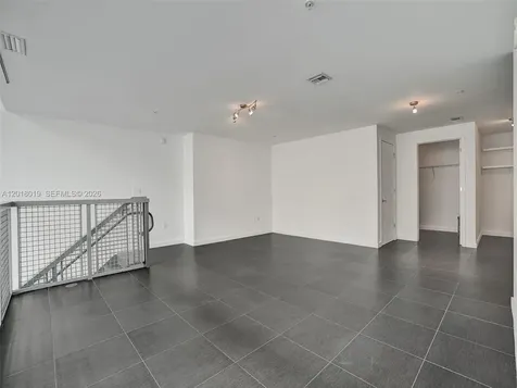 3301 NE 1st Avenue Miami FL 33137