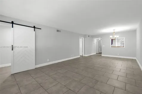 3014 SW 21st Terrace Delray Beach FL 33445