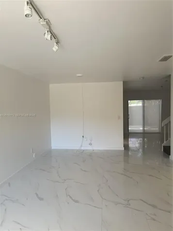 1125 NE 210th Terrace Miami FL 33179