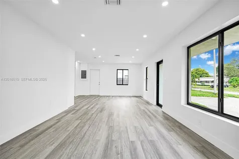 19720 NW 33rd Avenue Miami Gardens FL 33056