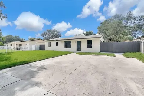 19720 NW 33rd Avenue Miami Gardens FL 33056