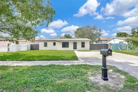 19720 NW 33rd Avenue Miami Gardens FL 33056