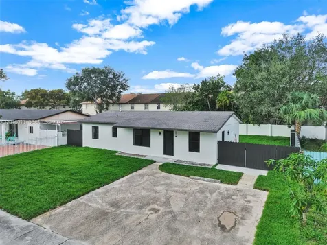 19720 NW 33rd Avenue Miami Gardens FL 33056