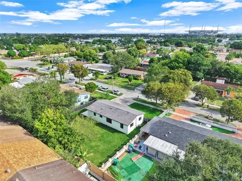 19720 NW 33rd Avenue Miami Gardens FL 33056