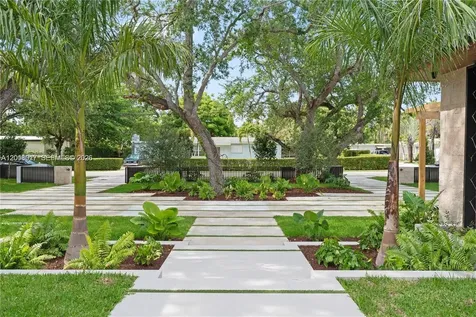 7840 SW 98th Street Miami FL 33156