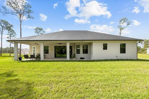 10630 Sugar Pine Drive Fort Pierce FL 34945