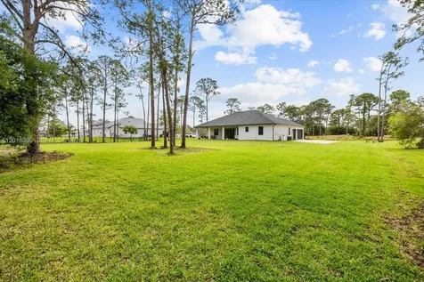 10630 Sugar Pine Drive Fort Pierce FL 34945