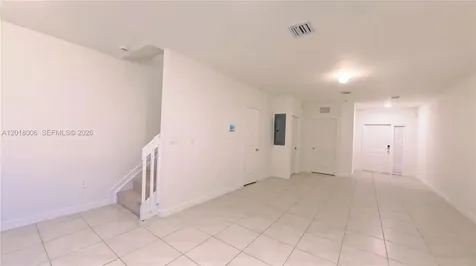 1232 NE 5th Court Florida City FL 33034